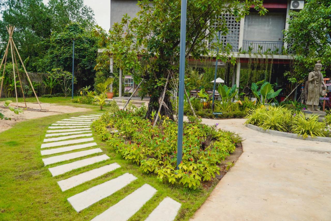 Kampot Tropical Village Kültér fotó